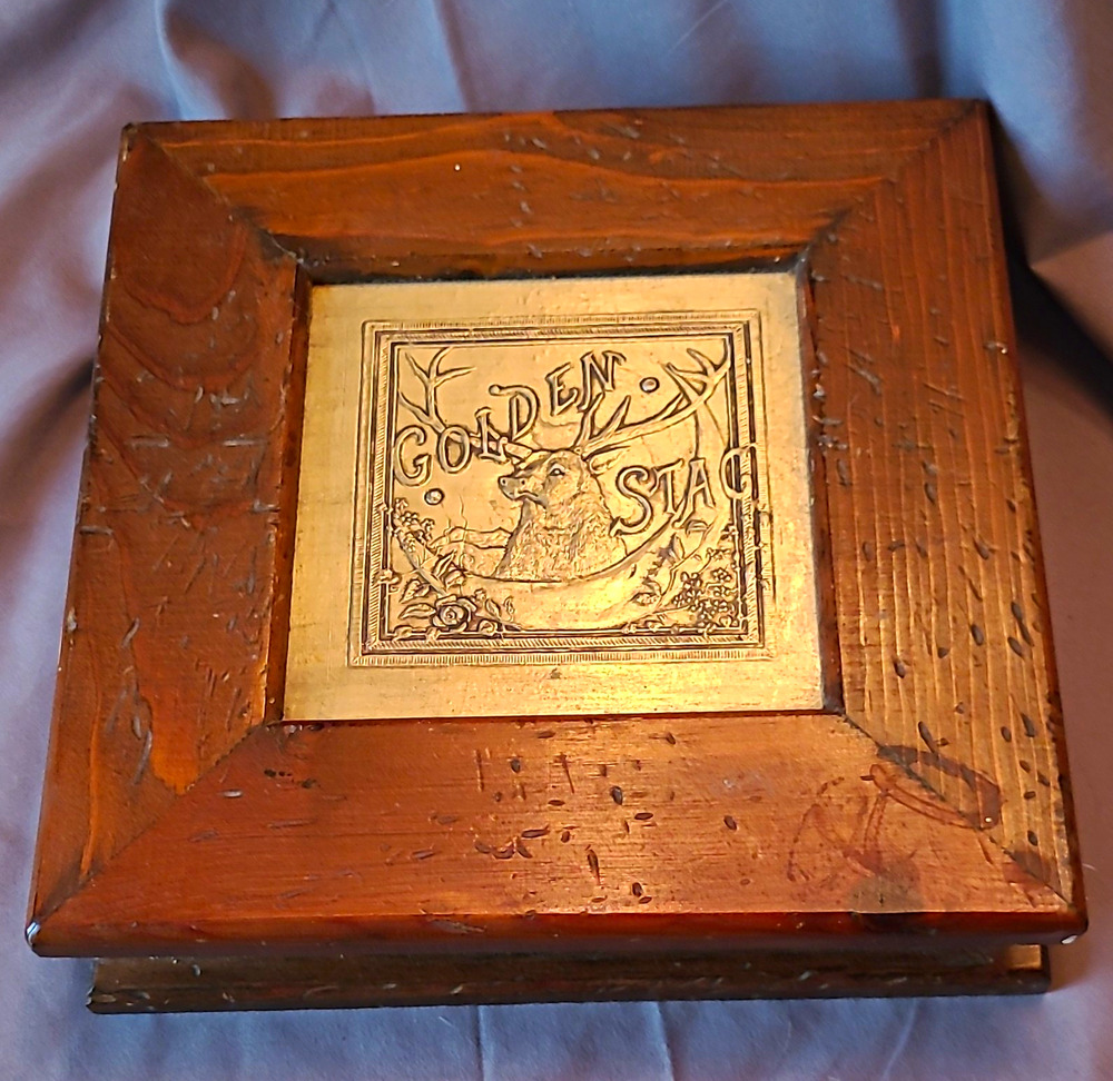Vintage Golden Stag Wooden Jewelry Box Rustic Cabin Pine Trinket Case Green Felt